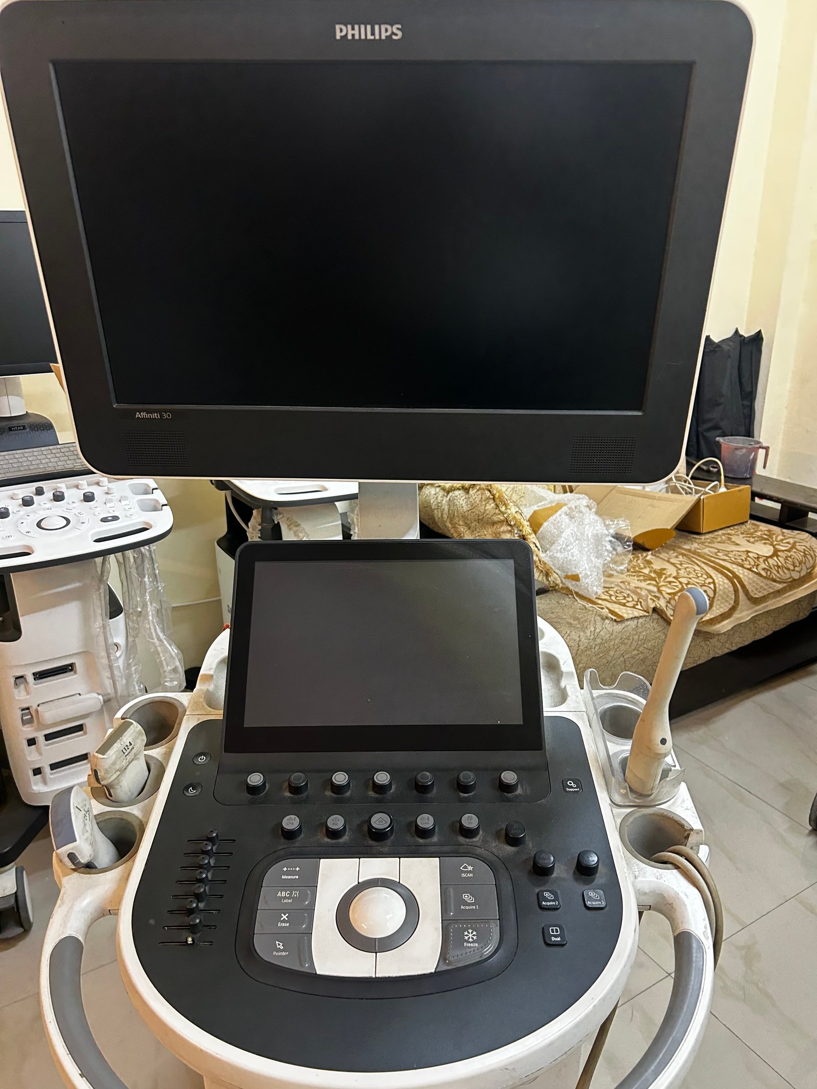 Excellent Philips Affiniti 30 (2018) image 4